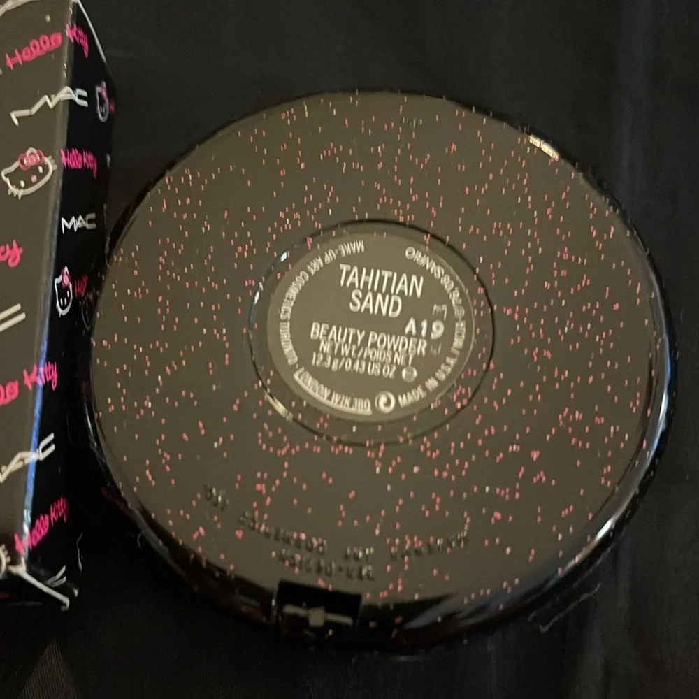 BRAND NEW IN BOX Rare Hello Kitty Mac collab makeup 3 pcs. - Picture 9 of 14